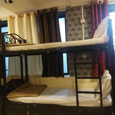 Bandra Dormitory Only For Indian Βομβάη Εξωτερικό φωτογραφία