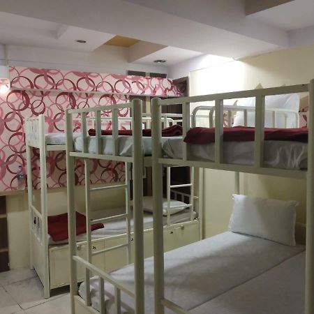 Bandra Dormitory Only For Indian Βομβάη Εξωτερικό φωτογραφία