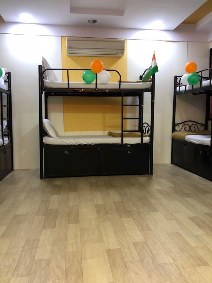 Bandra Dormitory Only For Indian Βομβάη Εξωτερικό φωτογραφία