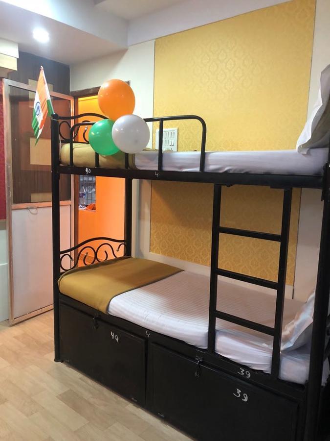 Bandra Dormitory Only For Indian Βομβάη Εξωτερικό φωτογραφία