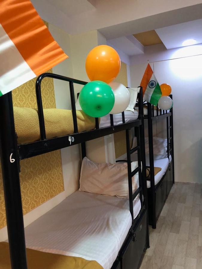 Bandra Dormitory Only For Indian Βομβάη Εξωτερικό φωτογραφία
