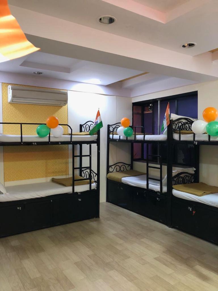 Bandra Dormitory Only For Indian Βομβάη Εξωτερικό φωτογραφία