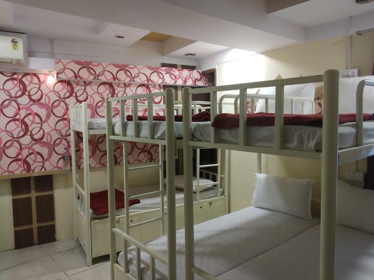 Bandra Dormitory Only For Indian Βομβάη Εξωτερικό φωτογραφία